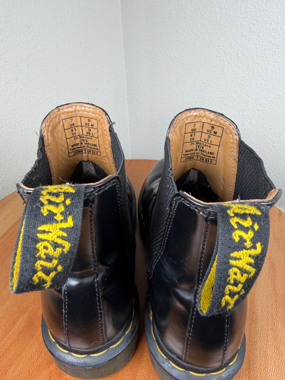 Dr. Doc Martens 2976 Chelsea Boot Black Smooth Leather Men’s 8/Ladies 9 - Picture 13 of 16